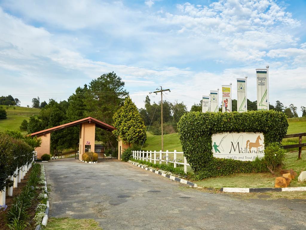 Hotel First Group Midlands Saddle And Trout Mooi River Exterior foto