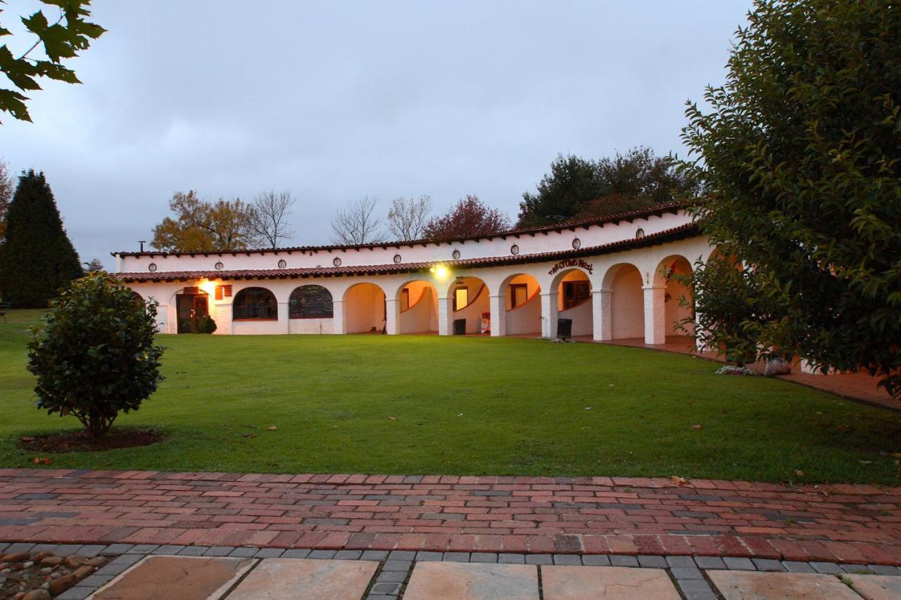 Hotel First Group Midlands Saddle And Trout Mooi River Exterior foto